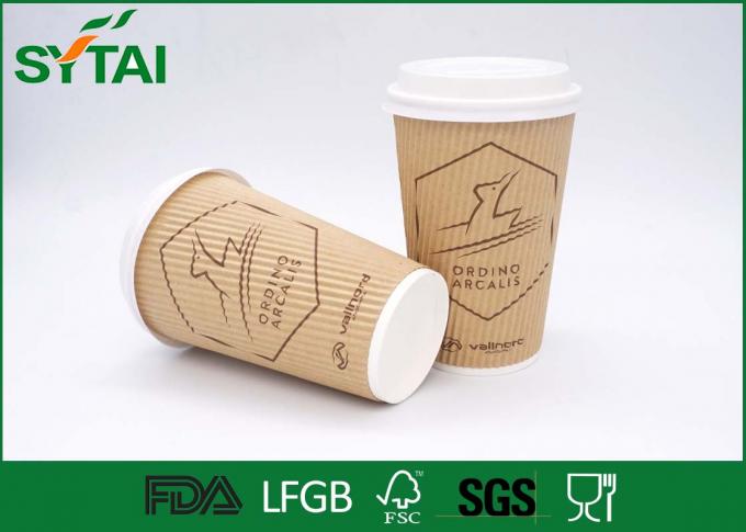 Berufskräuselungs-Wand-Kraftpapier-Kaffeetassen mit weißen Deckeln, Eco freundlich