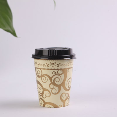 China Adiabatische Benutzerdefinierte Papierkaffeetassen mit Cover, Einweg Kaffeetassen mit Deckel fournisseur