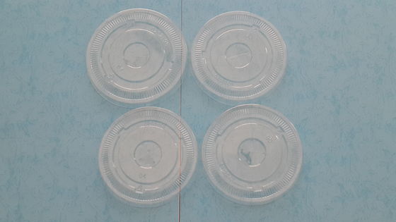 China PET 90 mm Durchmesser Klar Flat Paper Cup Deckel für Kaltes Getränk Papierbecher fournisseur